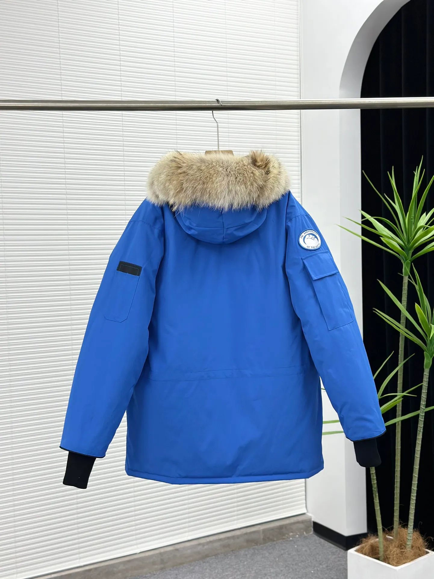 P780 𝗖𝗮𝗻𝗮𝗱𝗮 𝗚𝗼𝘀𝗲 / 🇨🇦 Canada Goose New Version 08 Down Jacket - Royal Blue